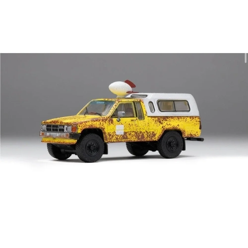 GCD DiecastTalk 1985 Toyota 4x4 Pickup Truck Toy Story Pizza Planet In Pizza Box
